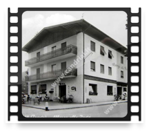 collage image title