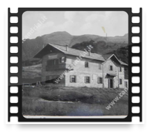 collage image title